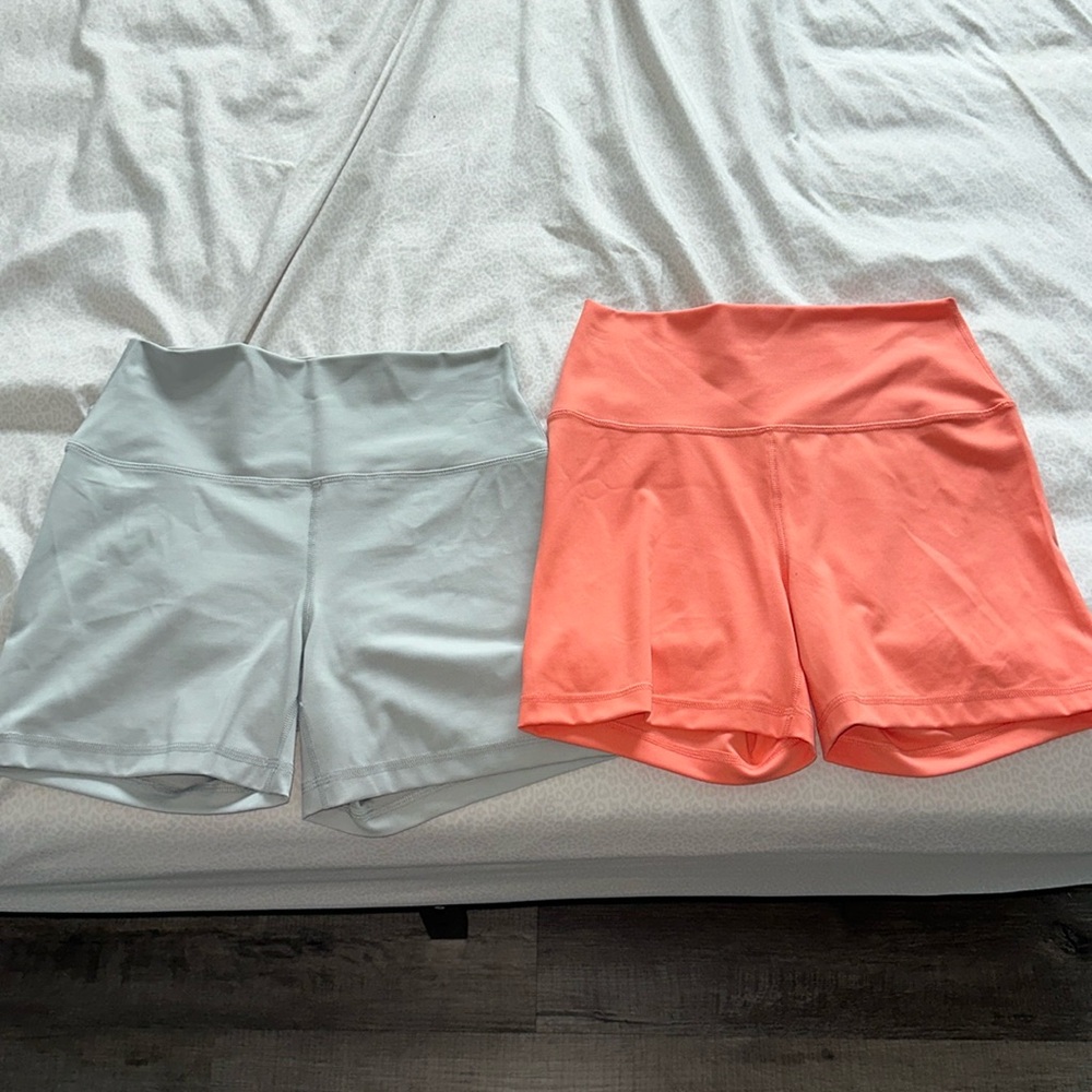 2 Yoga biker shorts